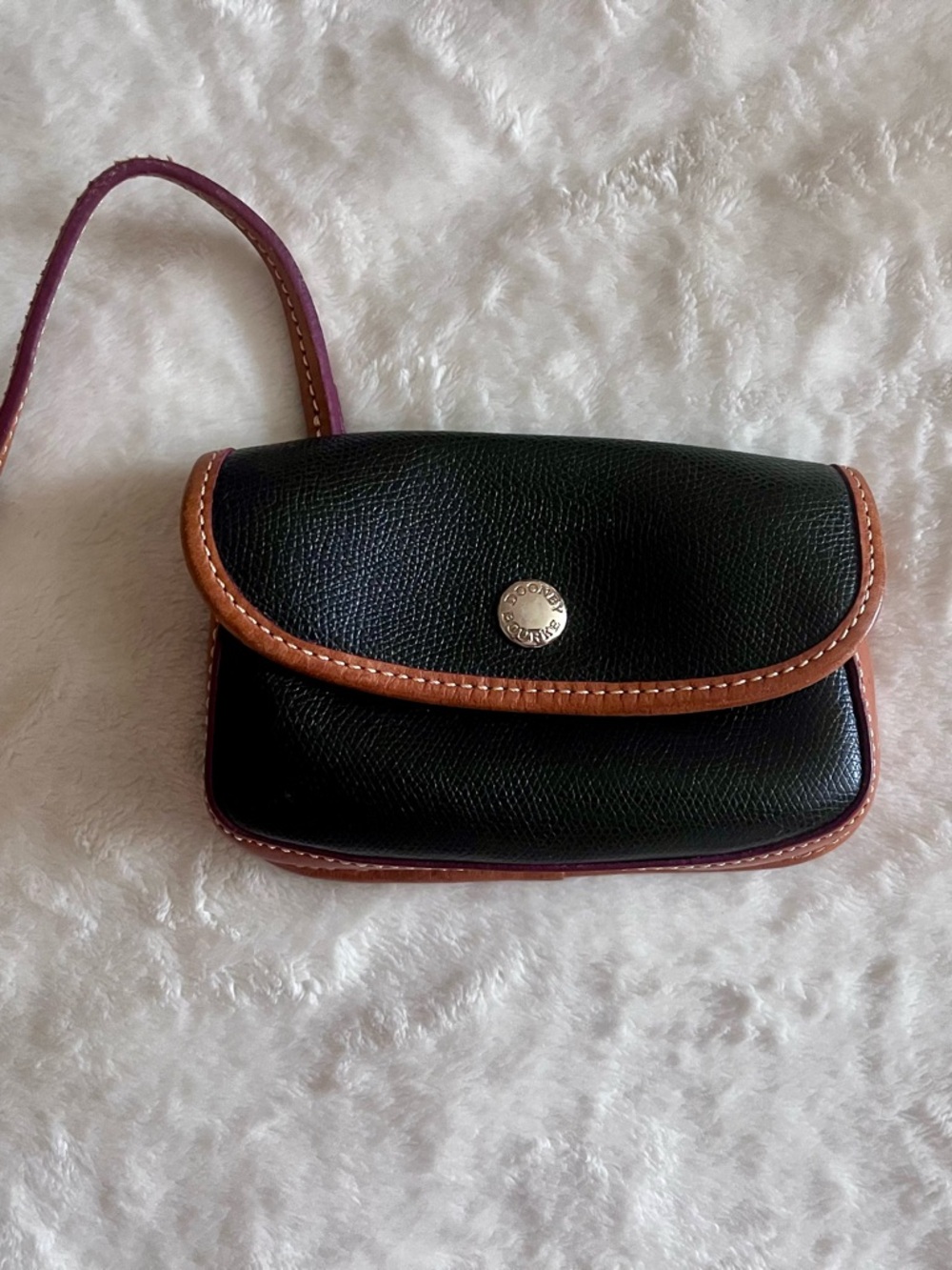 Vintage Dooney & Bourke Black Pebbled Leather Coin Purse Wallet Card Holder